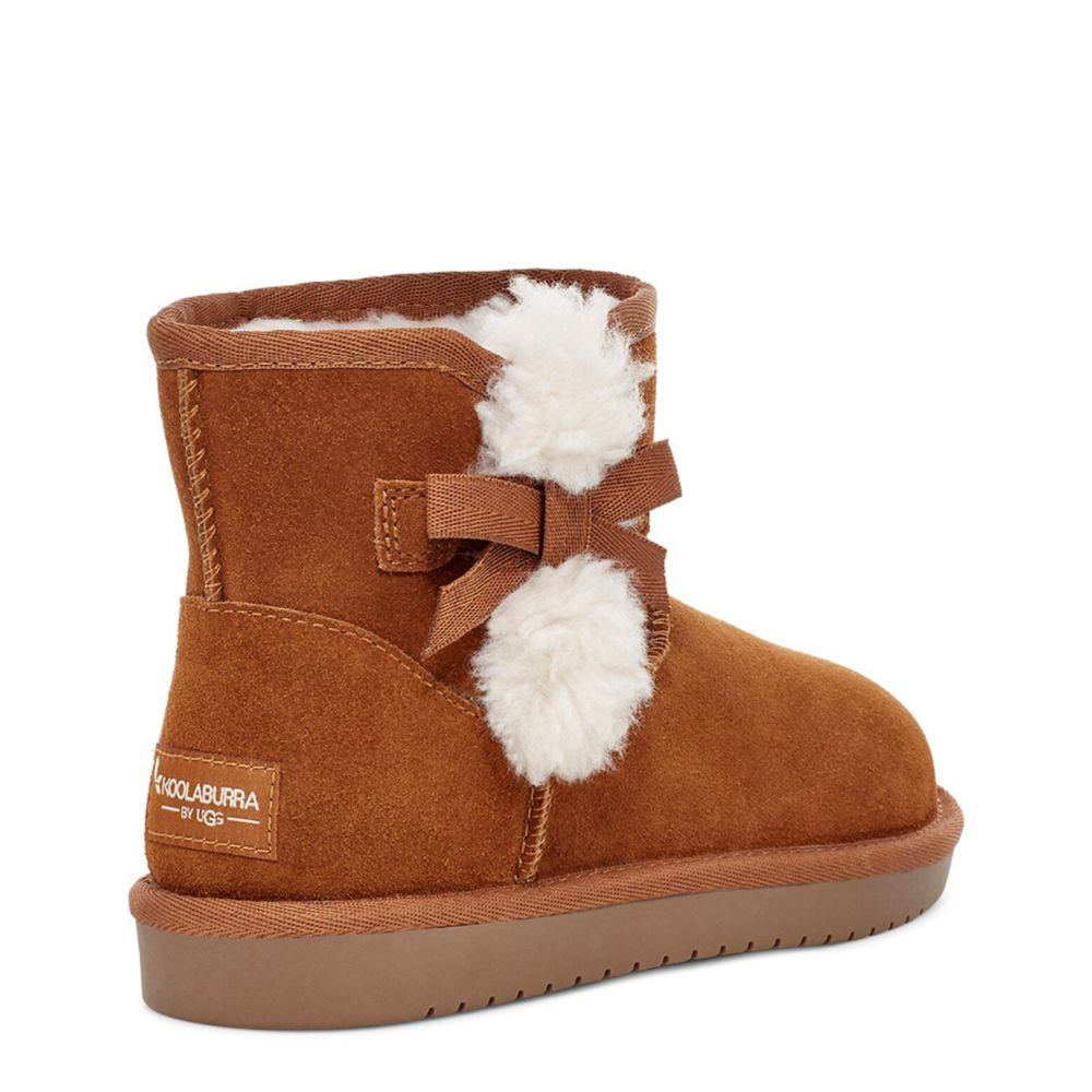 Big fluffy 2025 ugg boots