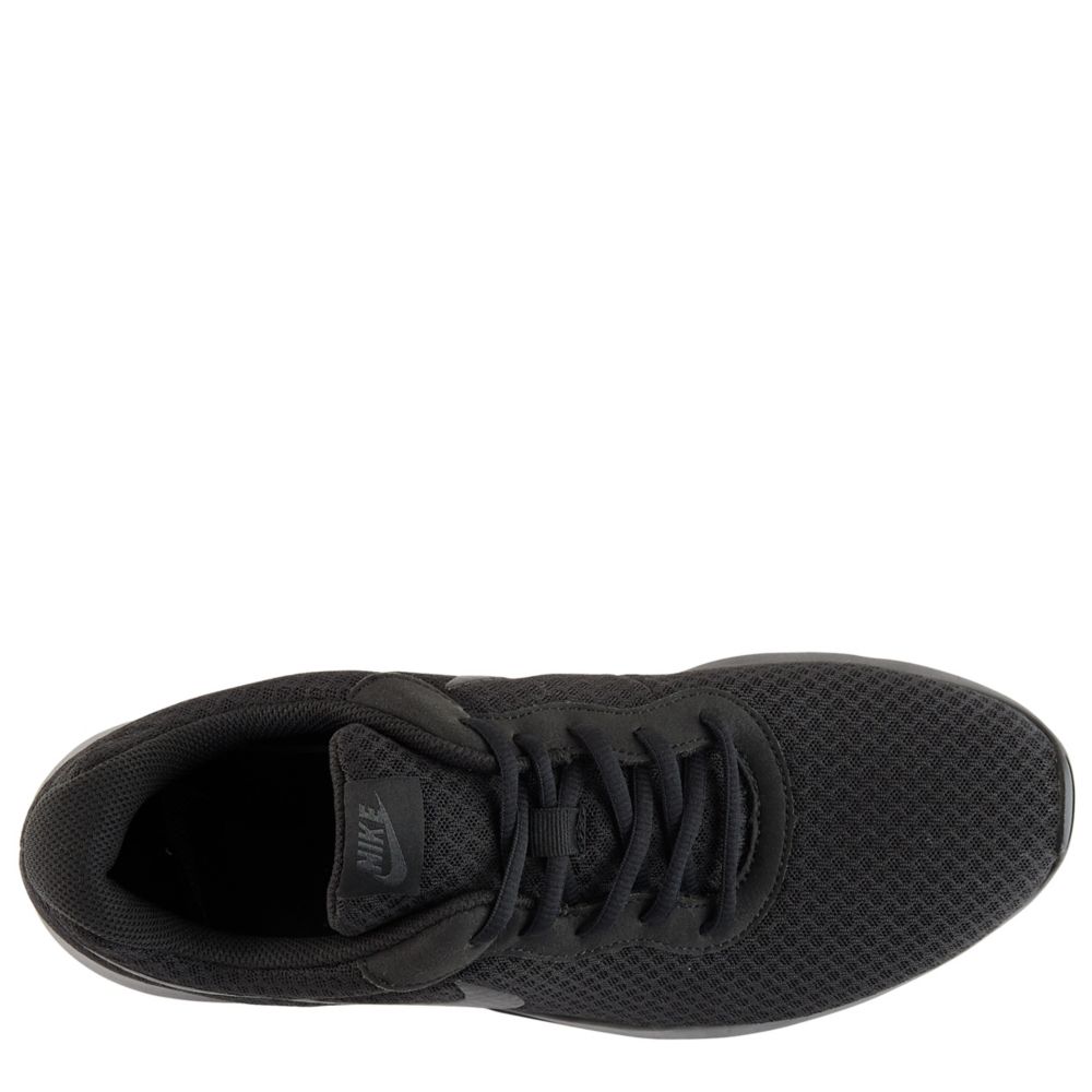 black tanjun trainers