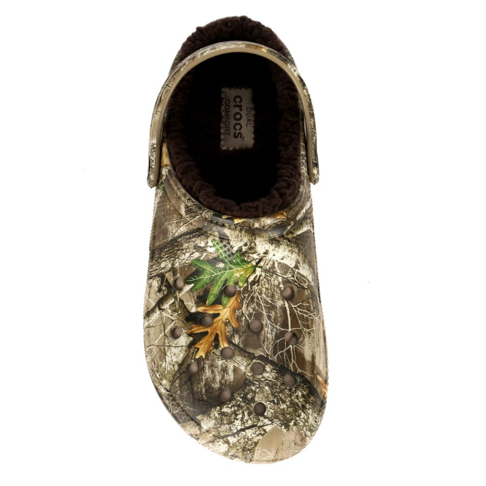mens camo fur lined crocs