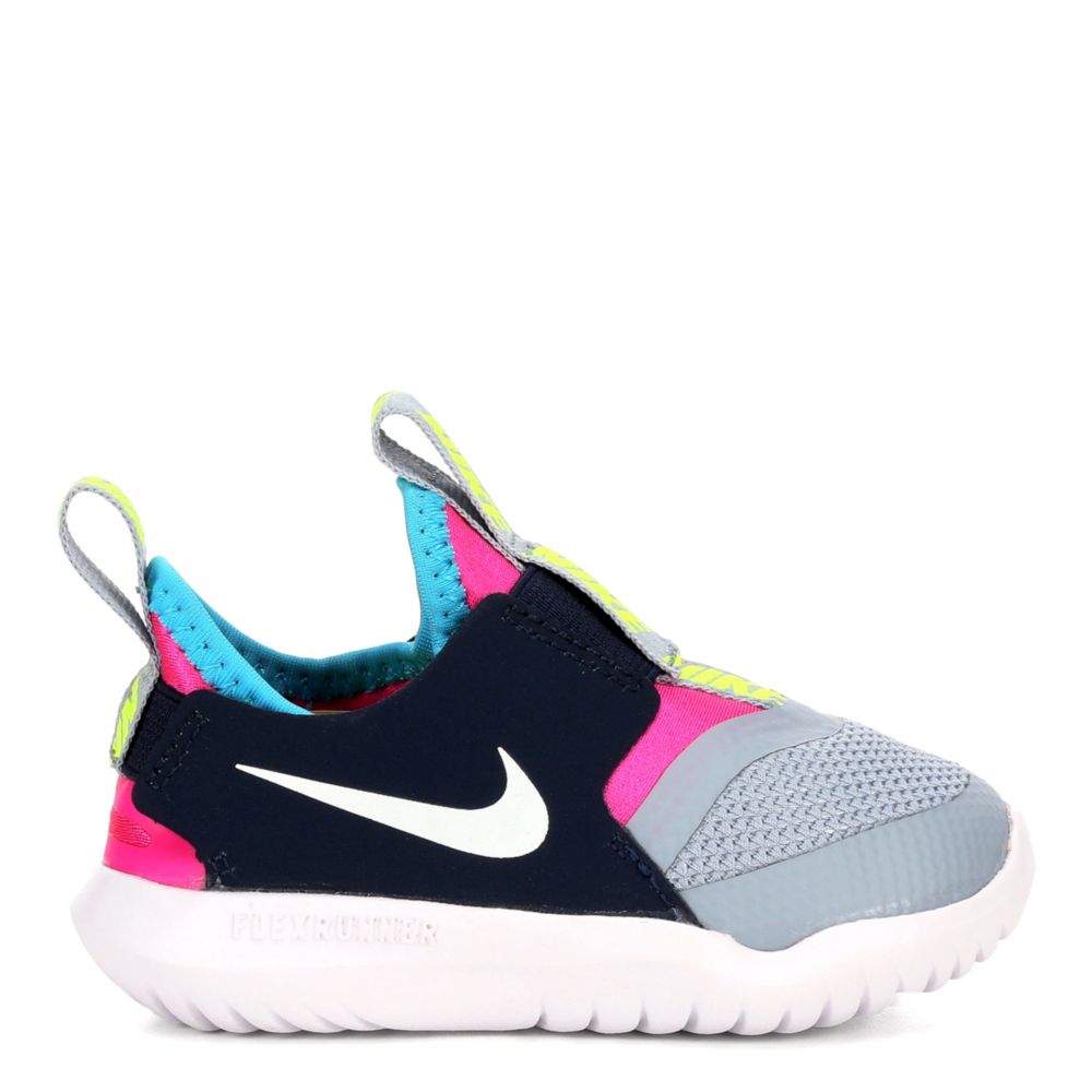 nike girls slip on