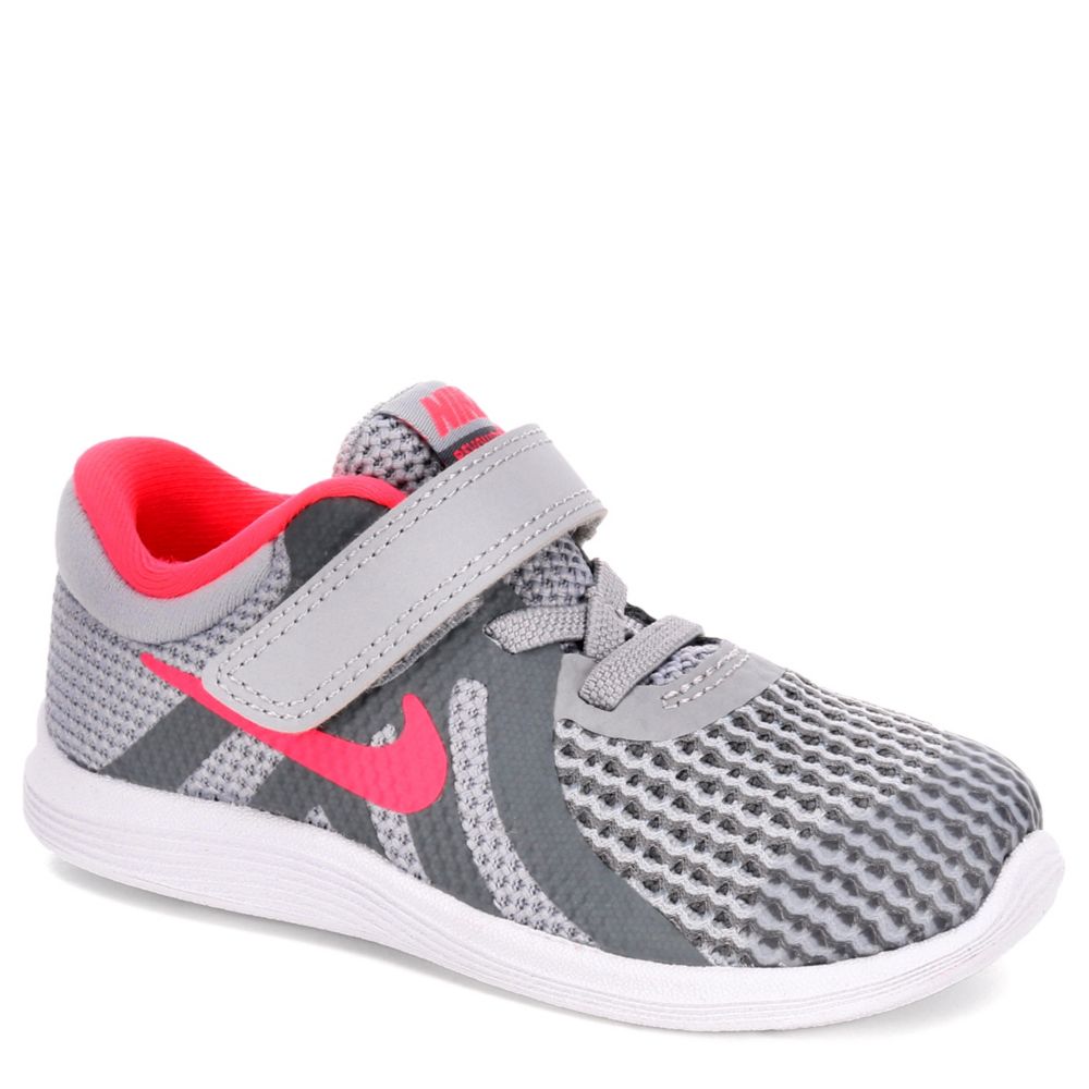 girls nike slip on sneakers