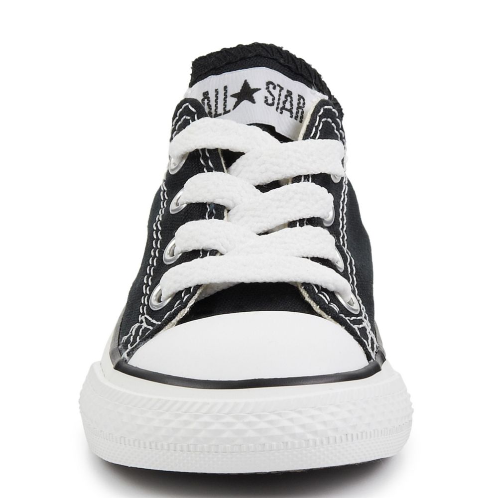 BOYS INFANT CHUCK TAYLOR ALL STAR CLASSIC LOW SNEAKER