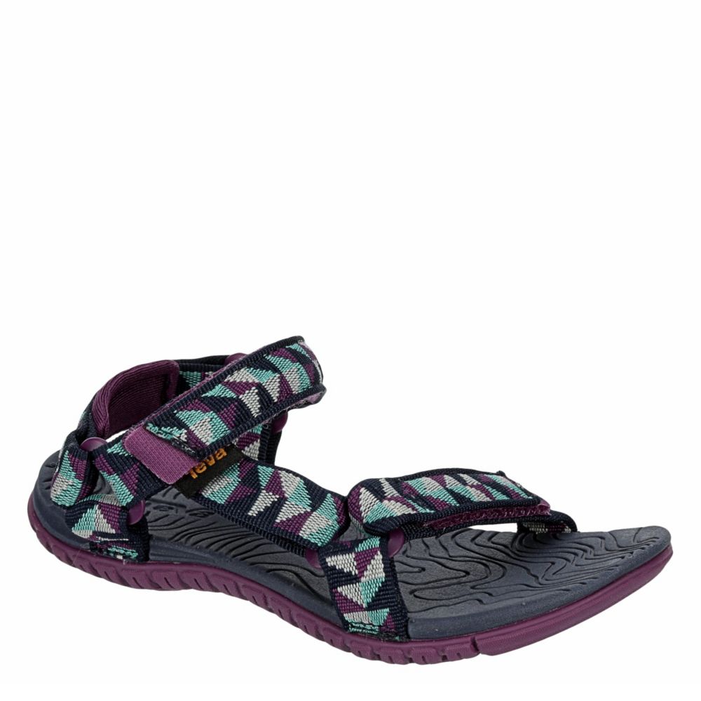 infant tevas