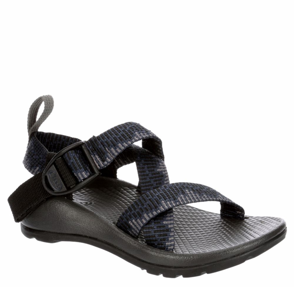 rack room shoes chacos
