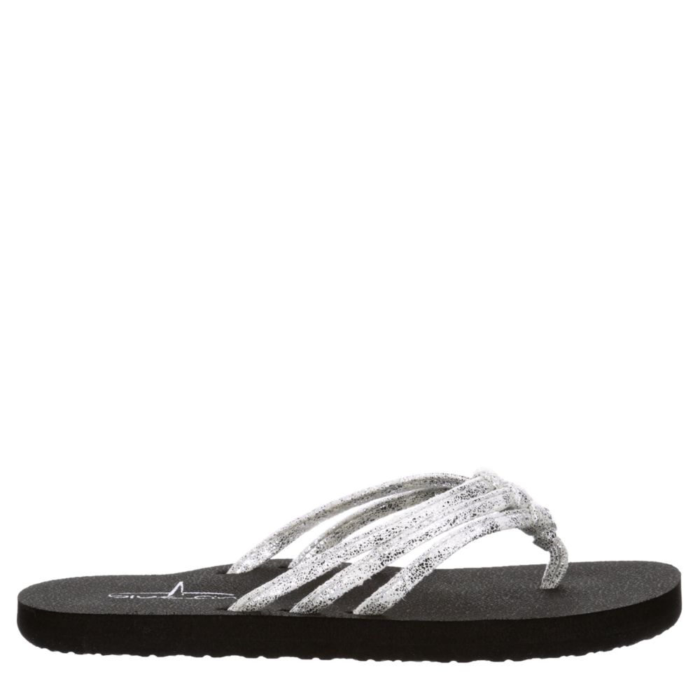 girls silver flip flops