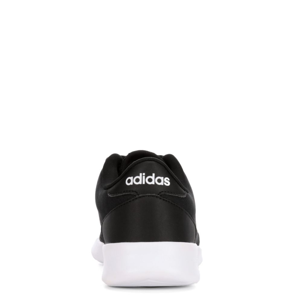 black and white adidas cloudfoam