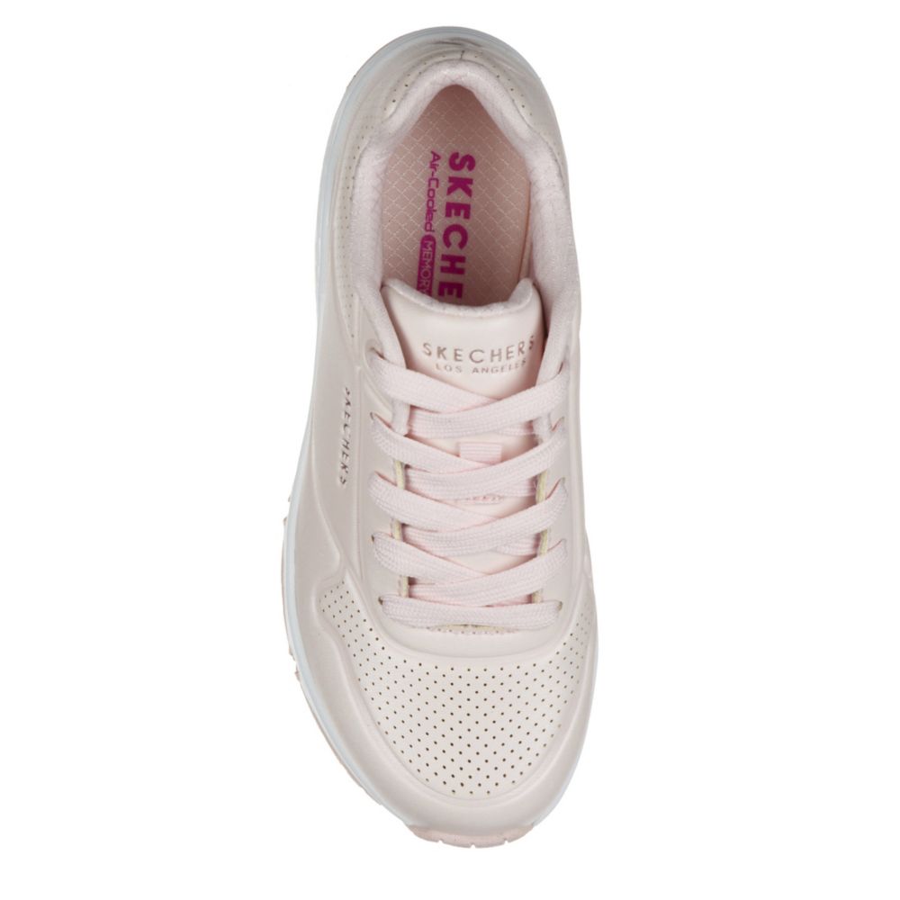 pale pink skechers