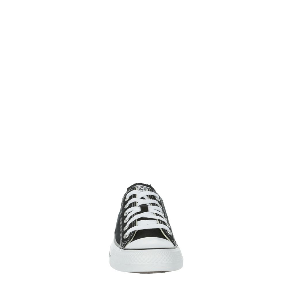 black low cut converse