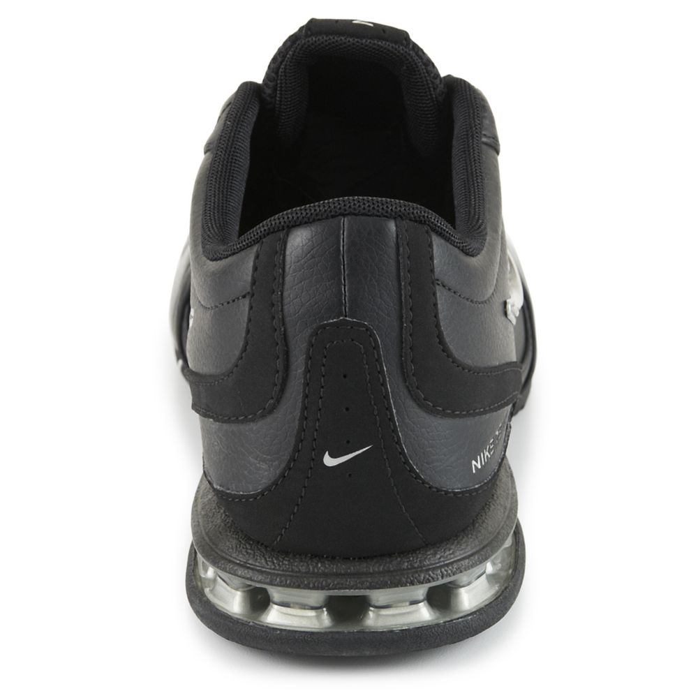 nike reax all black