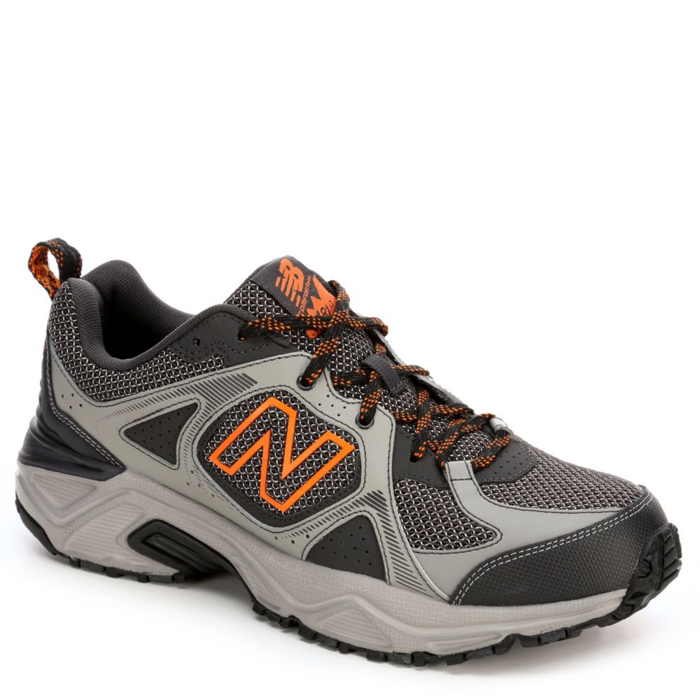 new balance mens trail running shoes