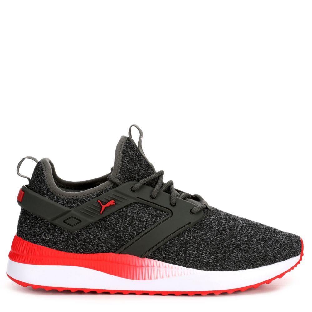 puma pacer next cage