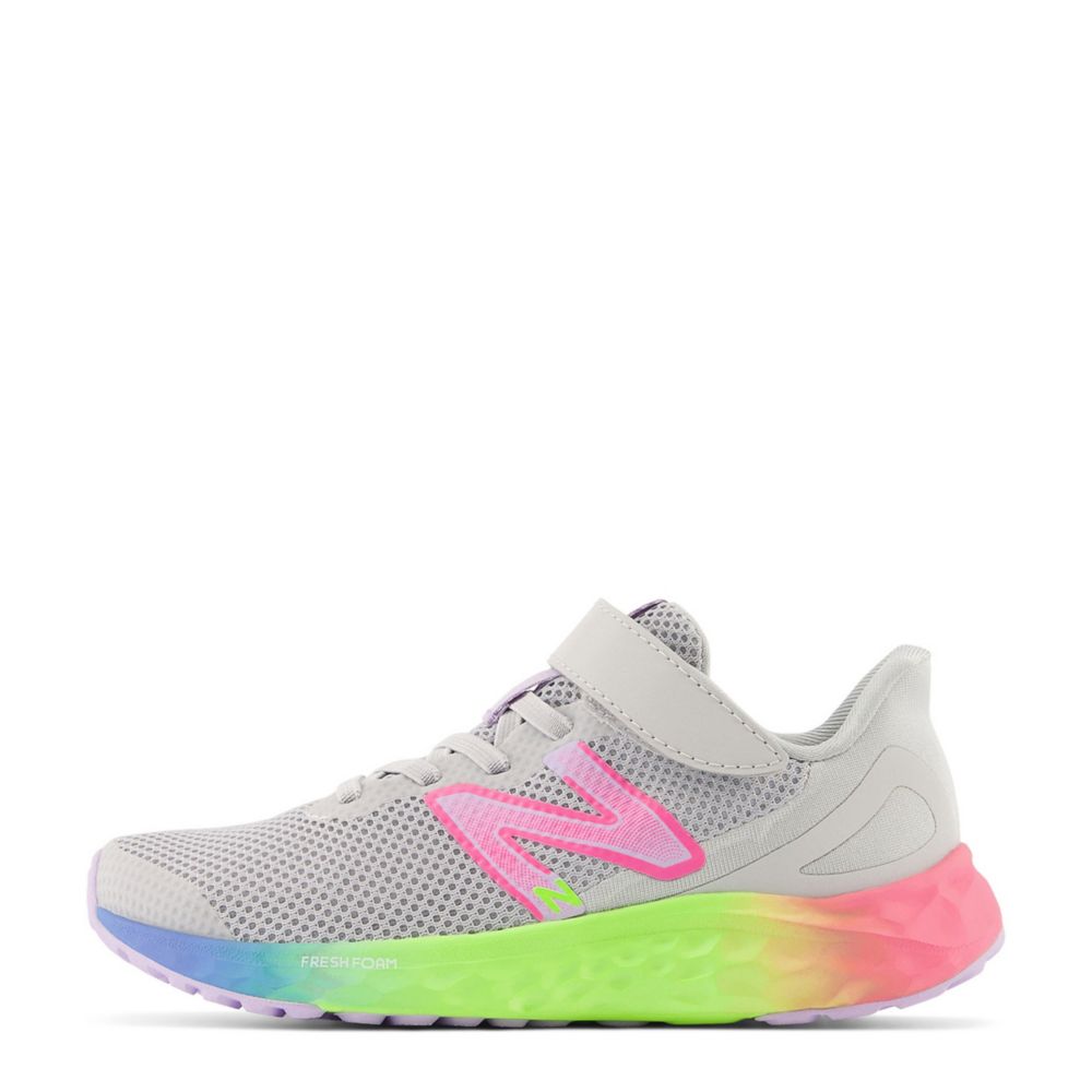 New Balance Girls Little Kid Arishi V4 Sneaker - Grey