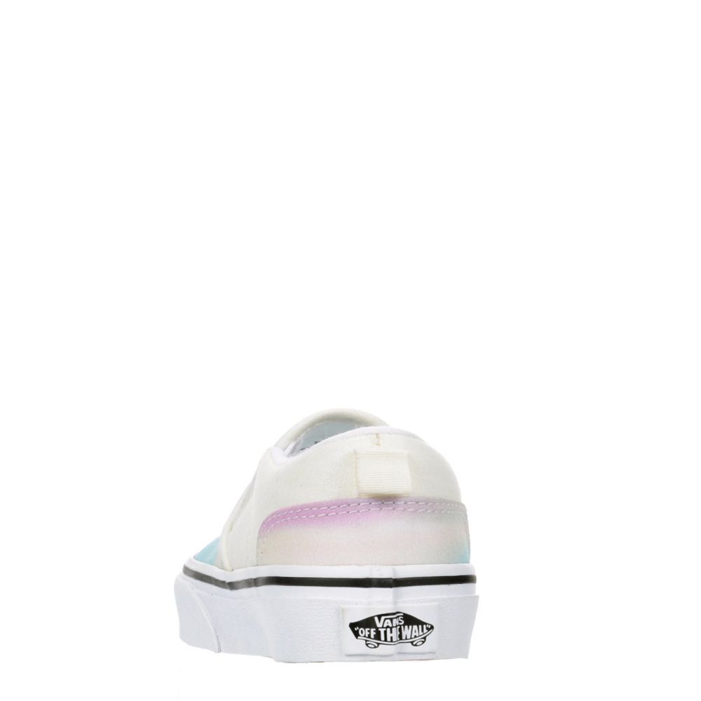 Vans slip ons 2024 rack room shoes