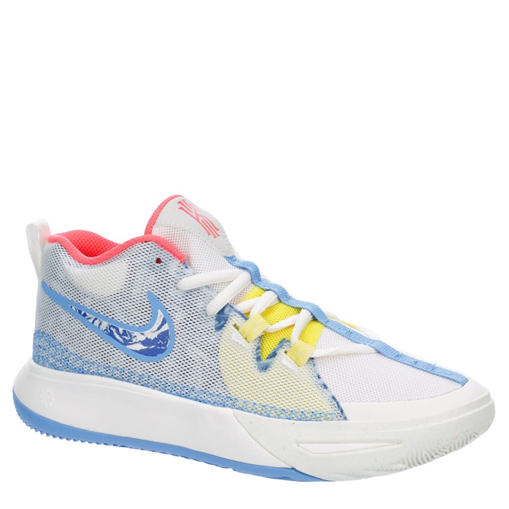 boys nike kyrie flytrap