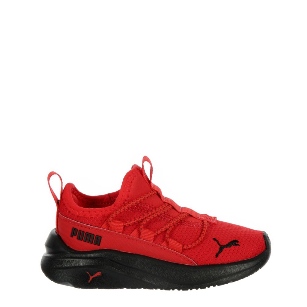 Red hot sale pumas kids