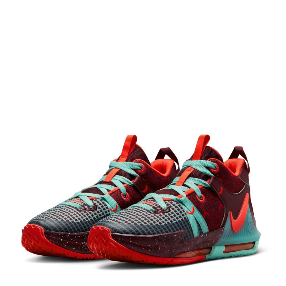 BOYS BIG KID LEBRON WITNESS VII BASKETBALL SHOE DARK RED