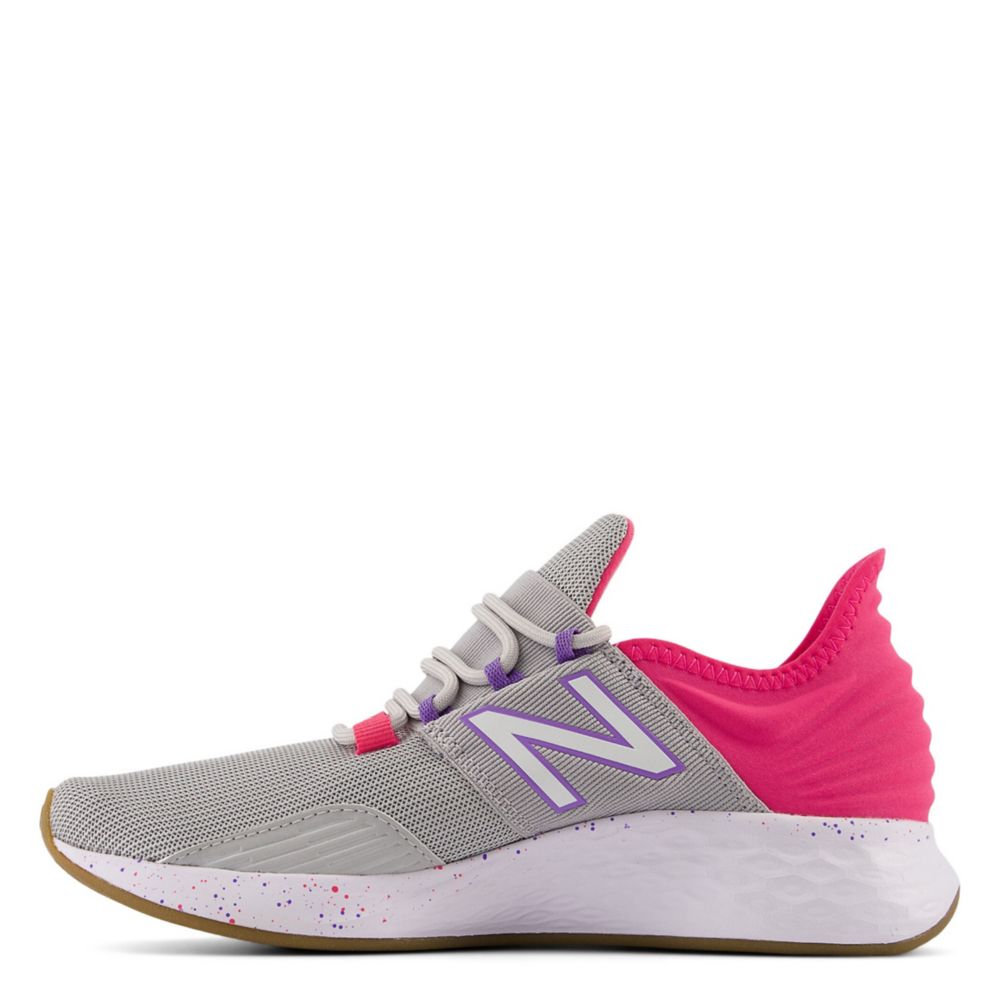 GIRLS BIG KID FRESH FOAM ROAV SNEAKER