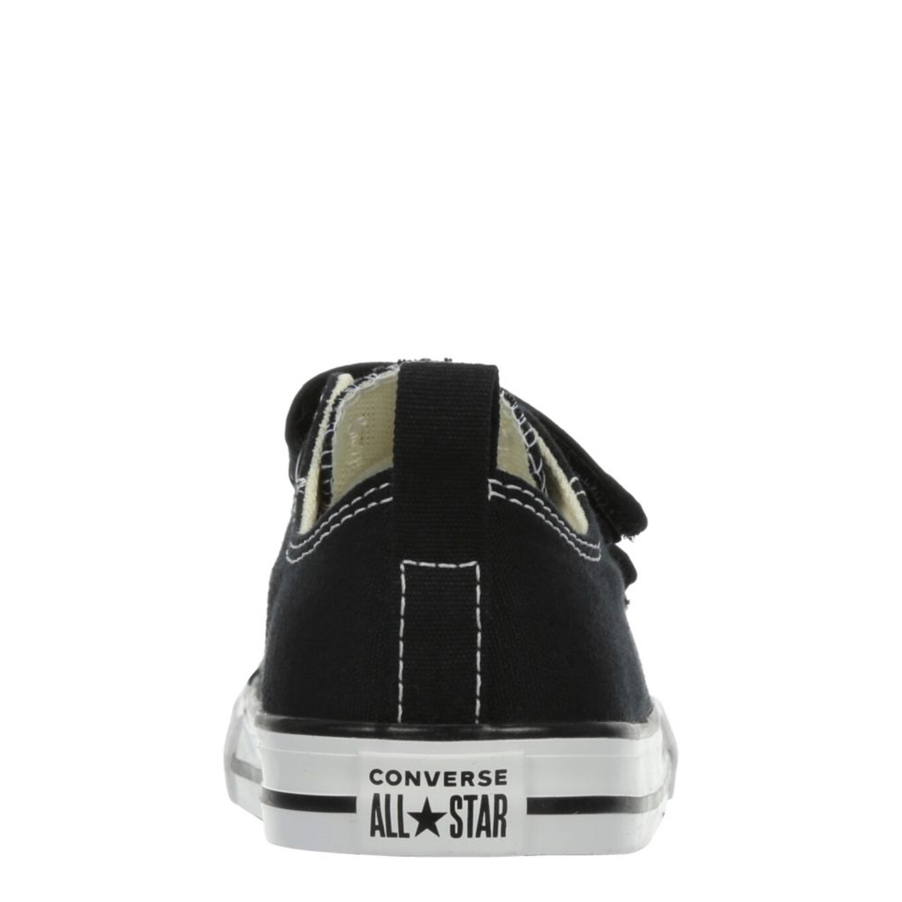 BOYS TODDLER CHUCK TAYLOR ALL STAR CLASSIC LOW SNEAKER