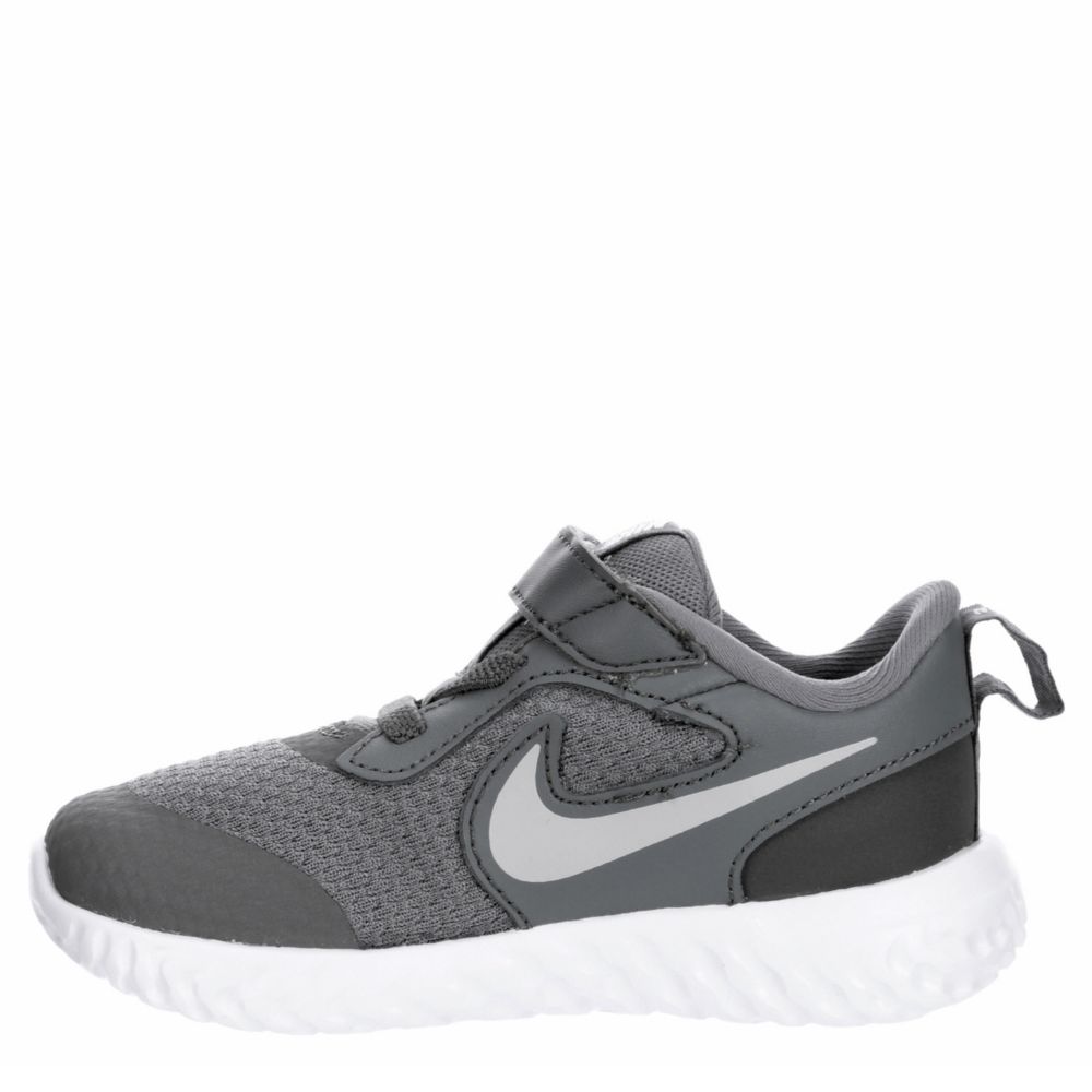 nike revolution 5 infant grey