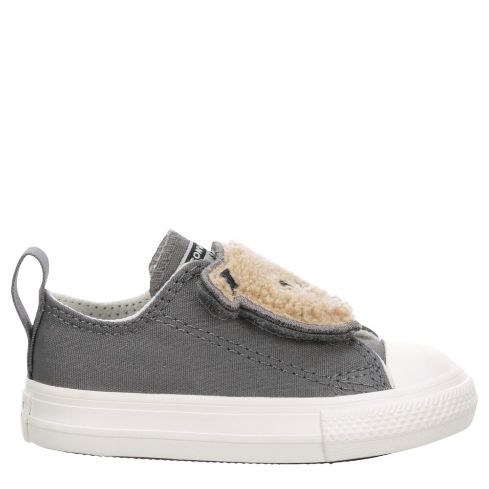 BOYS INFANT CHUCK TAYLOR ALL STAR SHERPA DOG SNEAKER