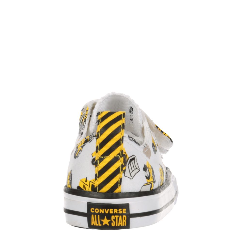 BOYS CHUCK TAYLOR ALL STAR CONSTRUCTION SNEAKER