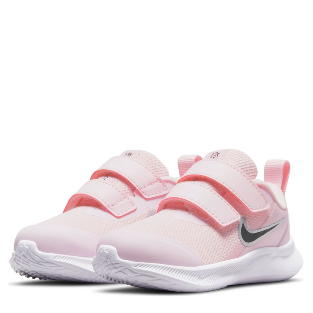 nike girl pink shoes