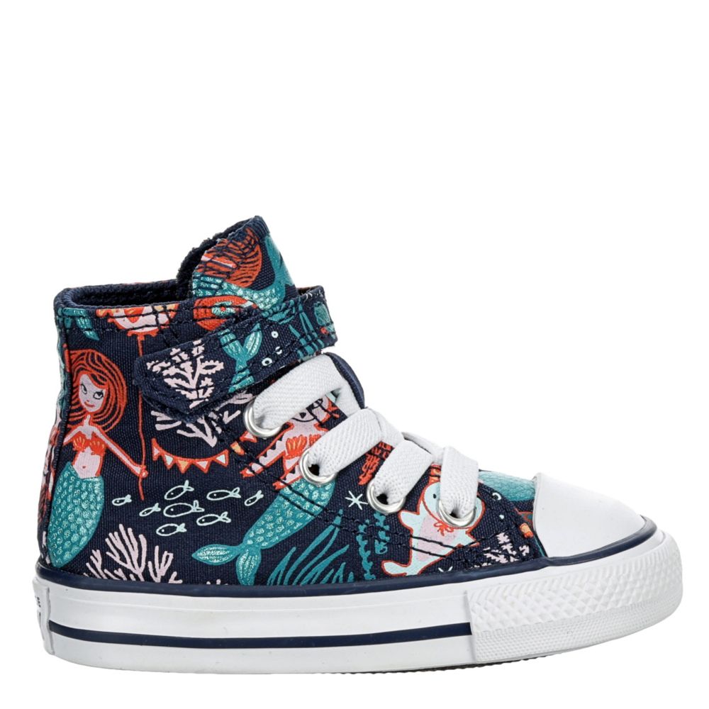 baby girl chuck taylors