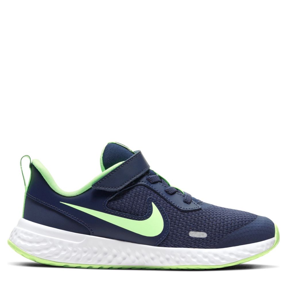 boys navy nike shoes