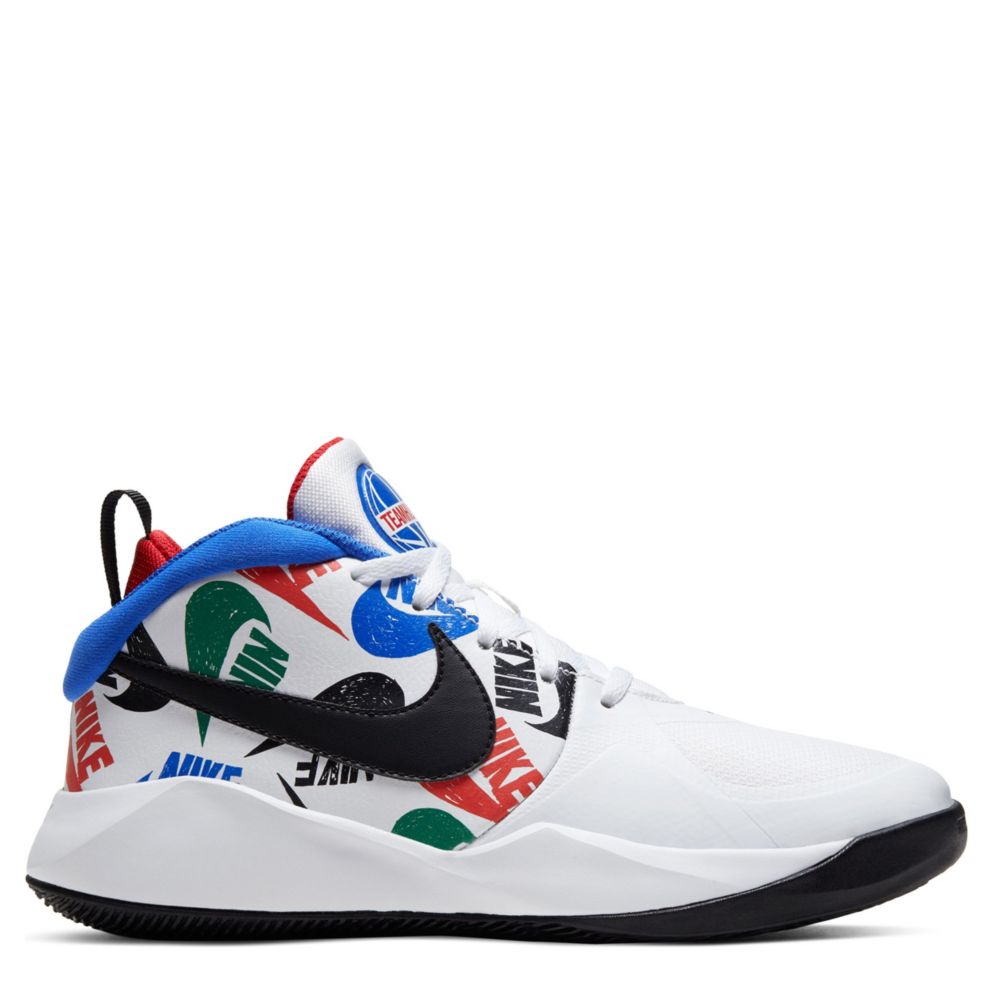 boys white basketball shoes