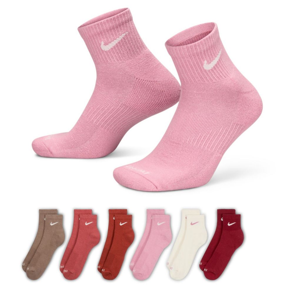 MENS LARGE QUARTER SOCKS 6 PAIRS