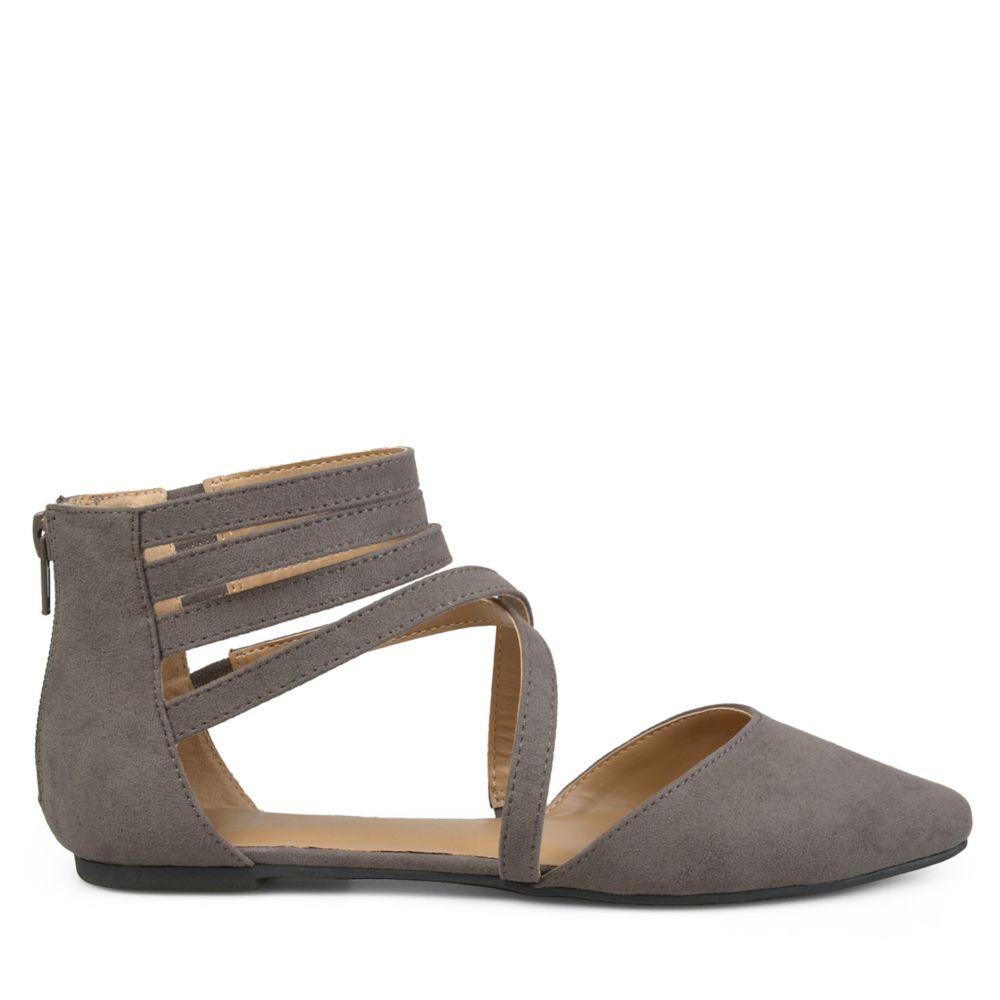 journee collection marlee women's pointed flats