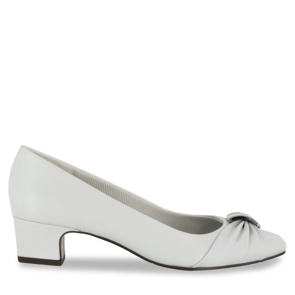 easy street eloise pump