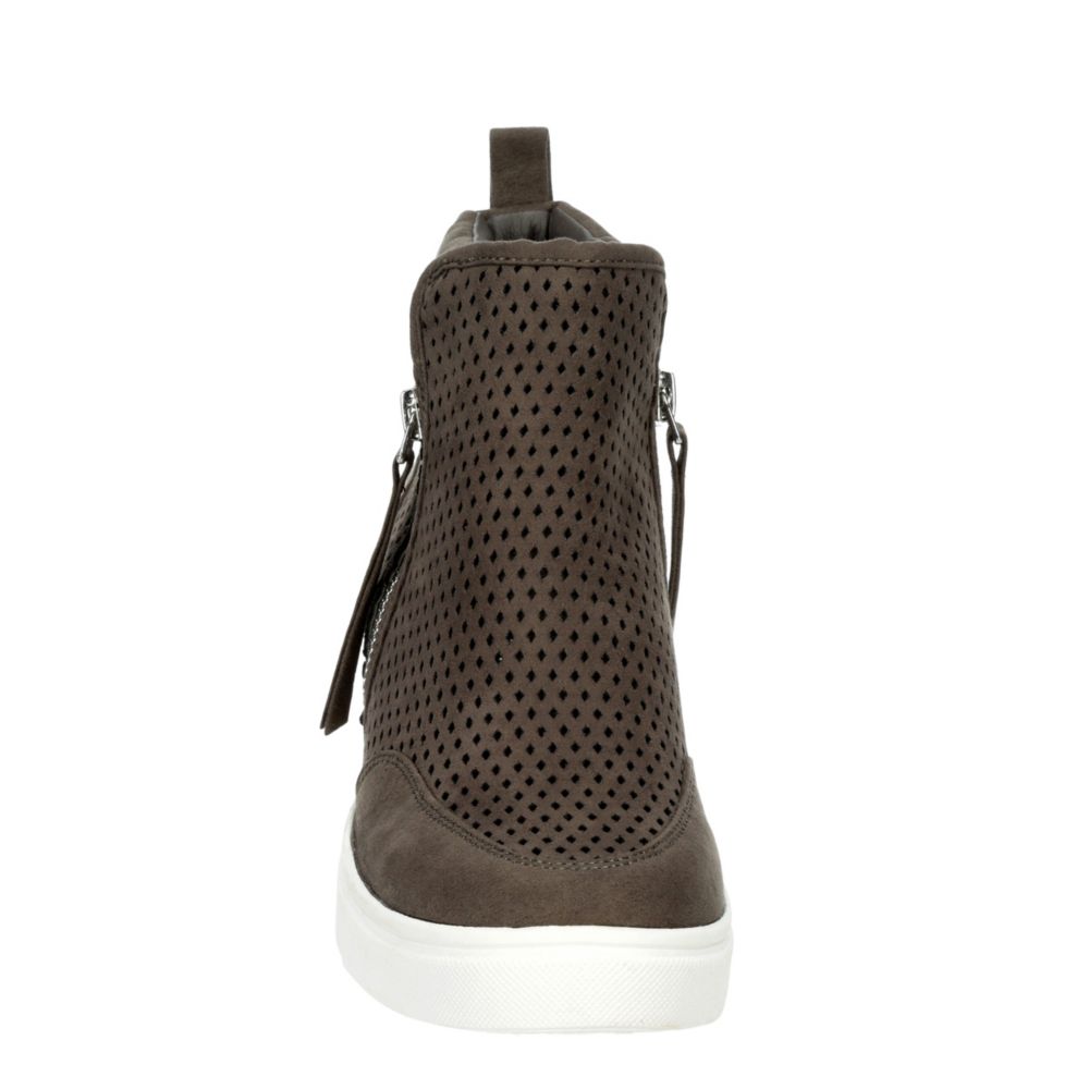 madden girl perfekt wedge sneaker