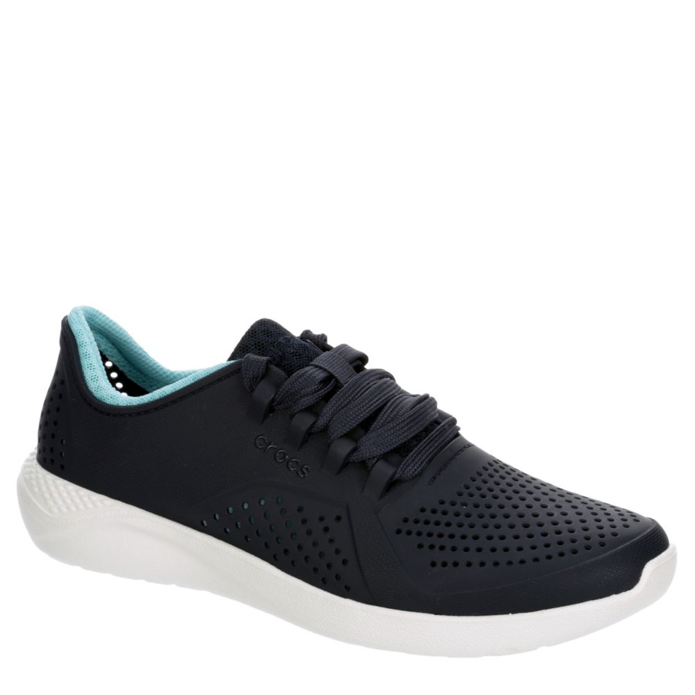 womens crocs pacer