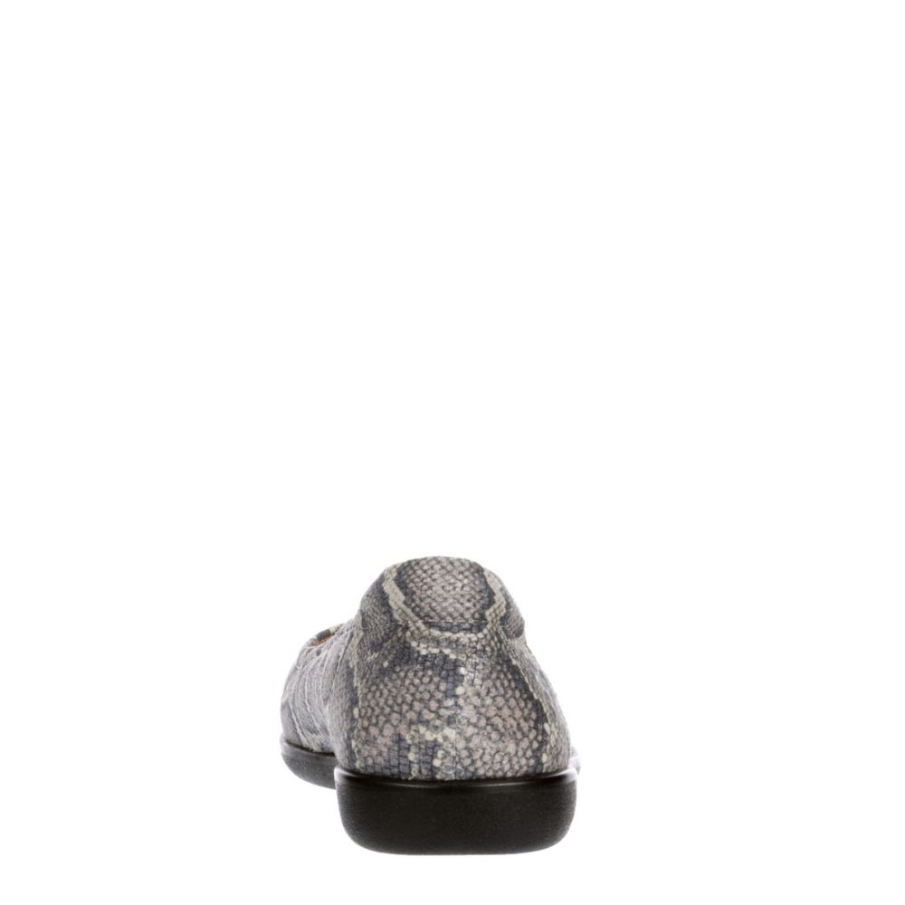 NATURALIZER Womens Flexy Flat - PEWTER