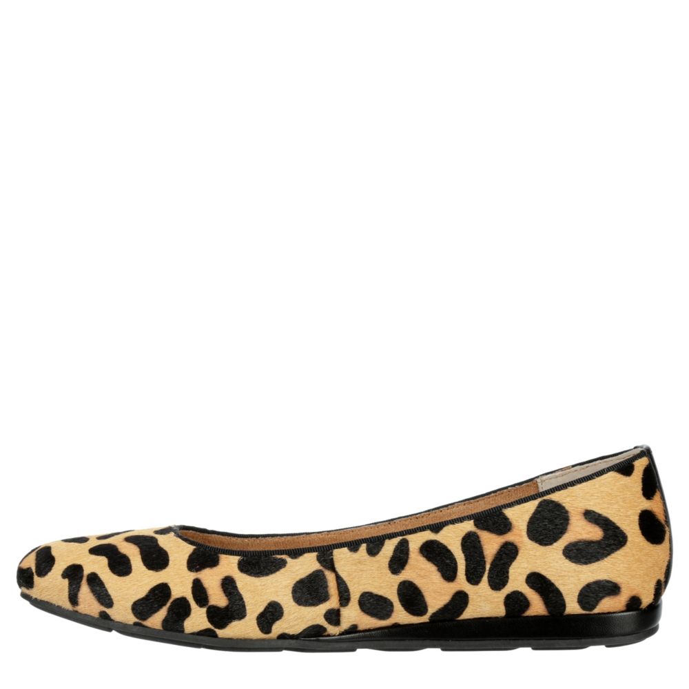 ME TOO Womens Ariane Flat - LEOPARD