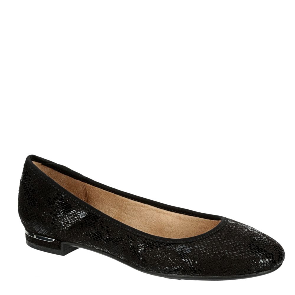 lifestride black shoes