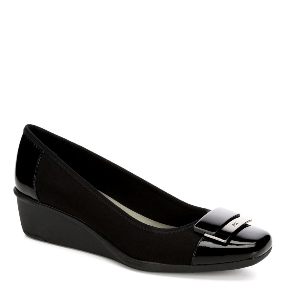 anne klein black dress shoes