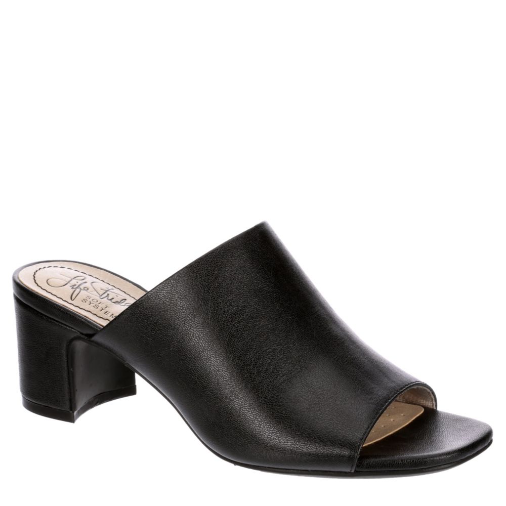lifestride white heels