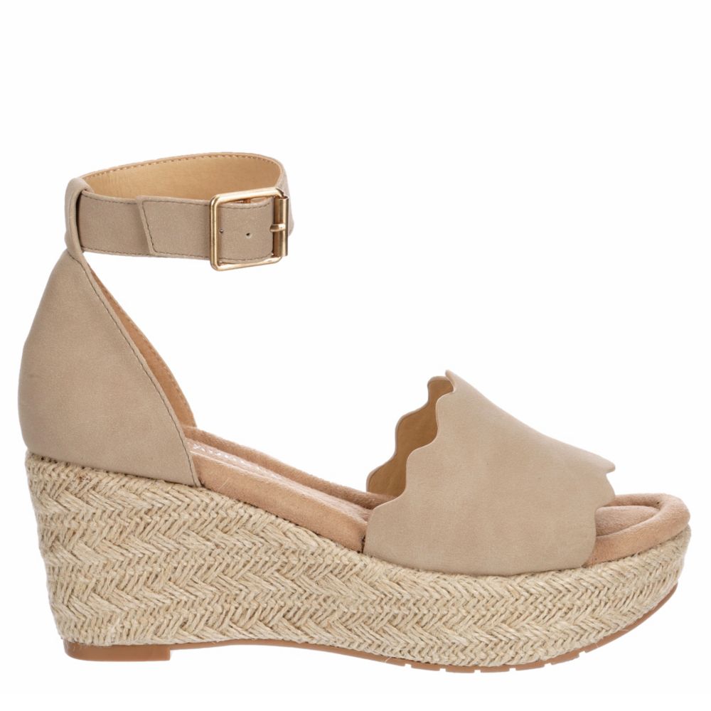 cl by laundry womens distance wedge sandals