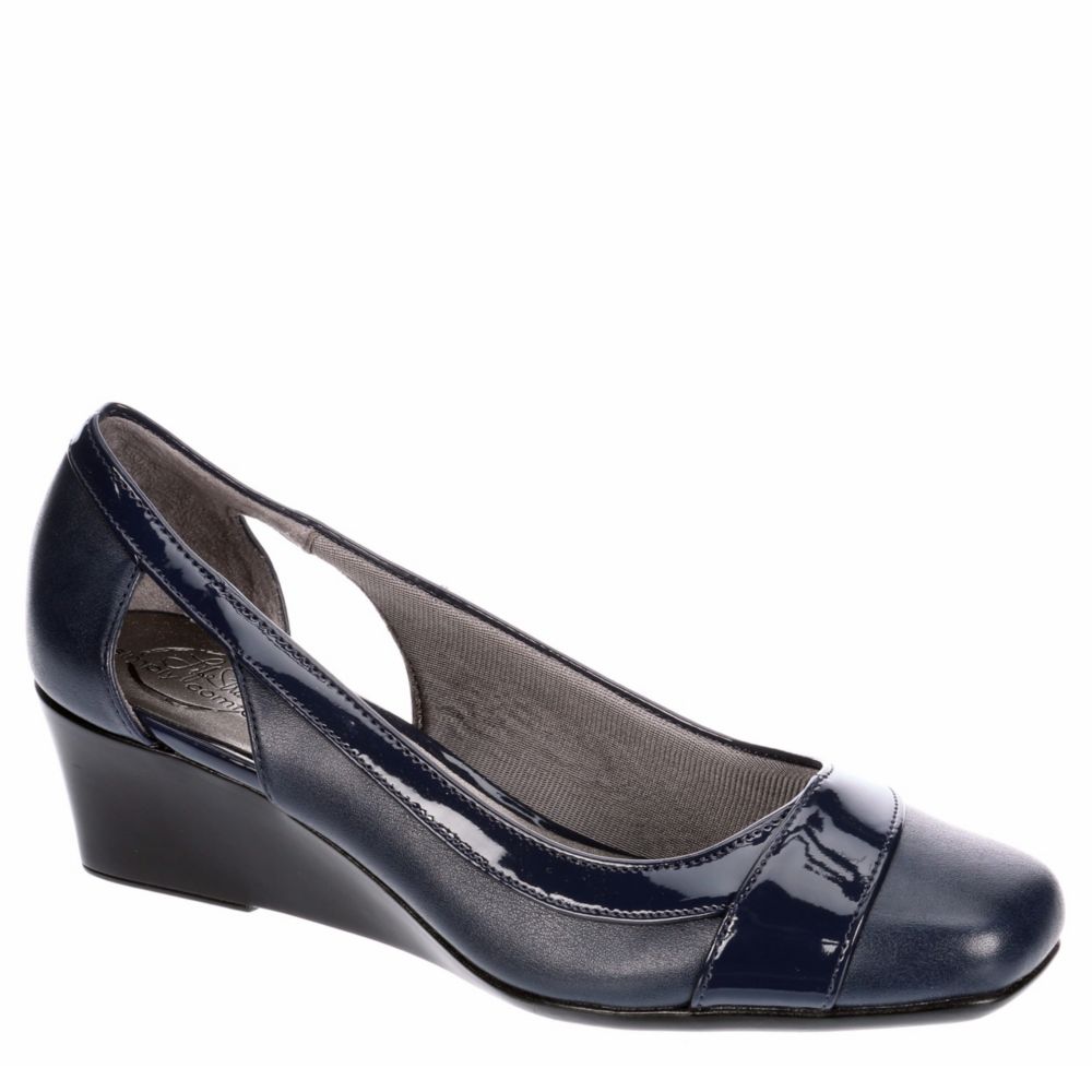 life stride navy flats