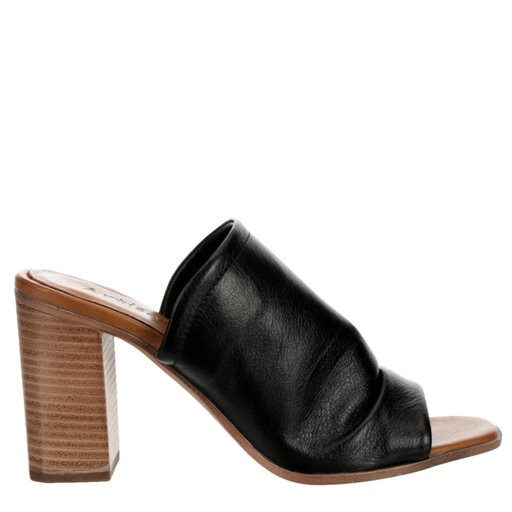 Womens Kearney Sandal