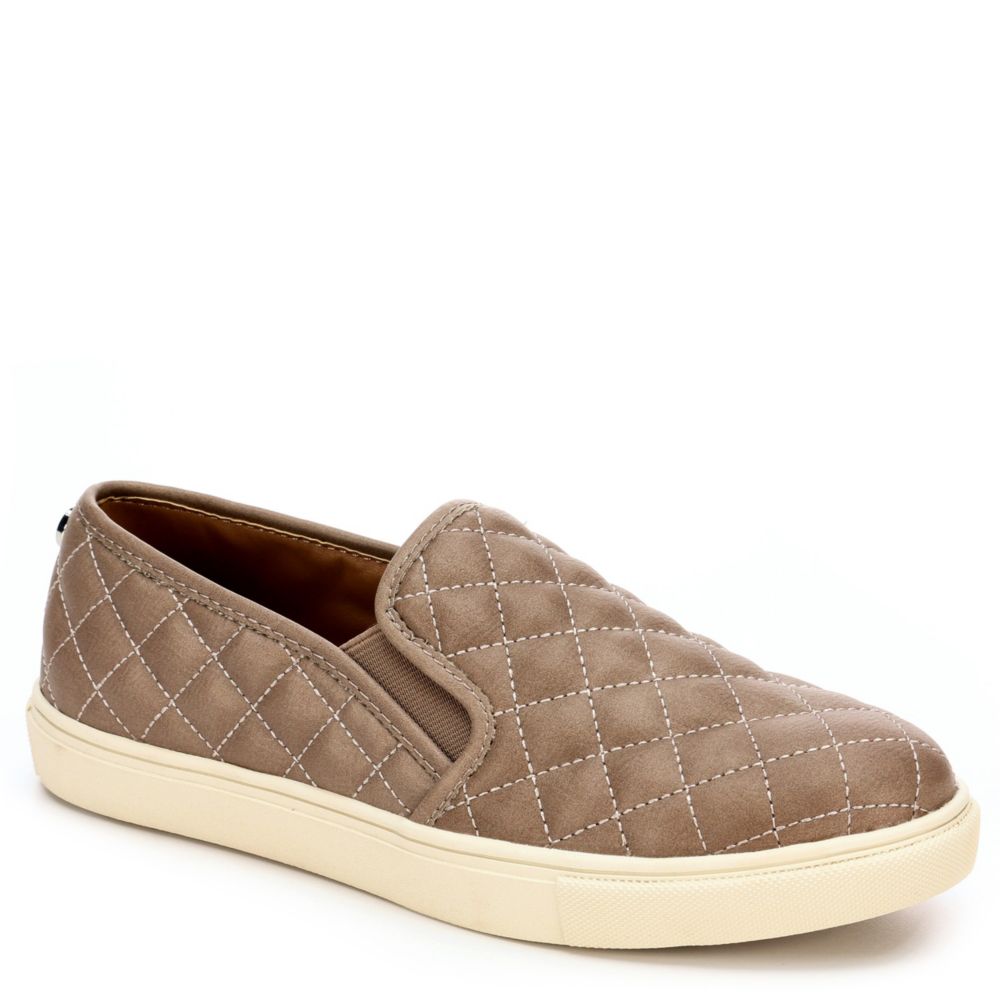 women's steve madden ecentrcq slip on casual shoe