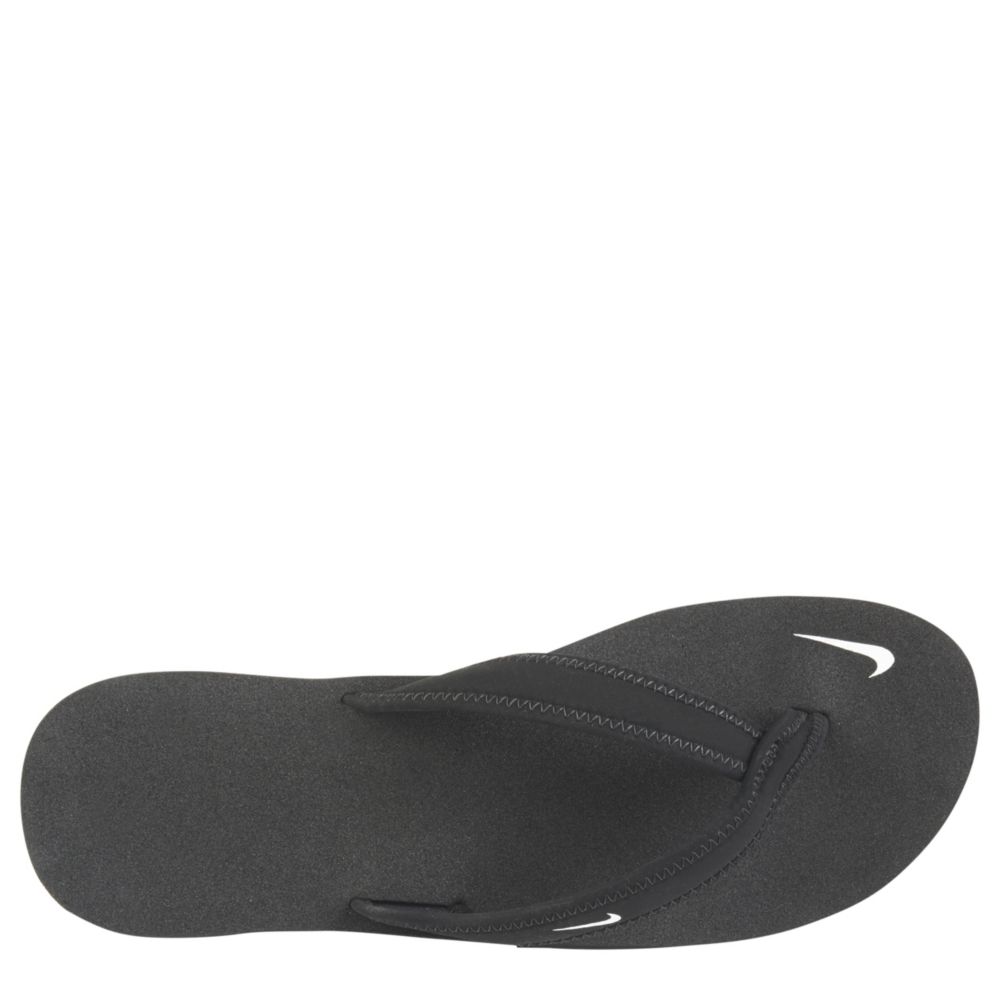 nike celso flip flops womens