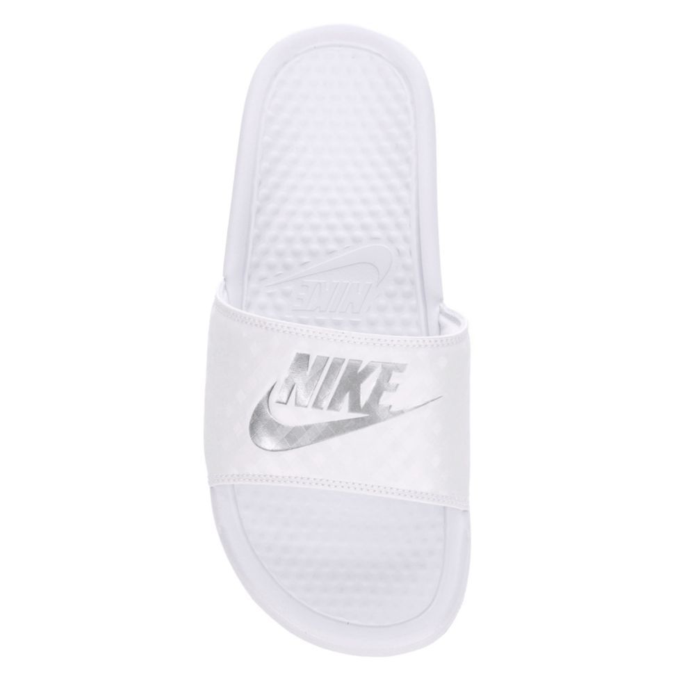 women's nike slide on sneakers