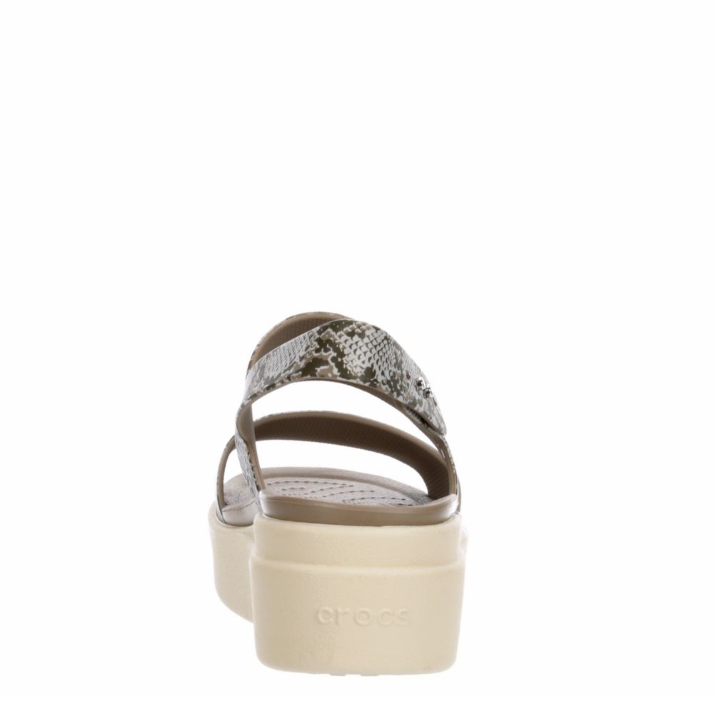 CROCS Womens Brooklyn Wedge Sandal - SNAKE