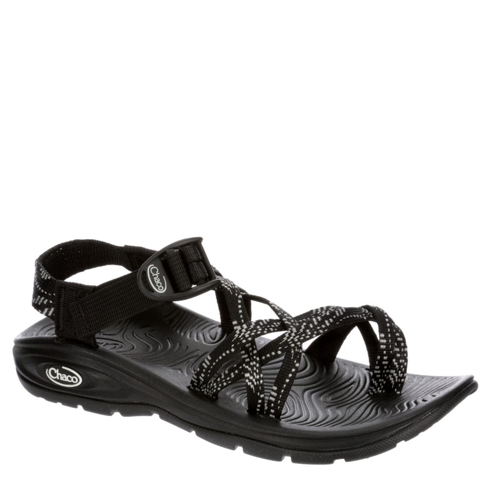 womens black and white chacos