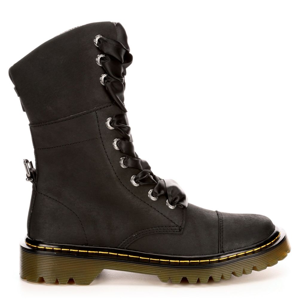 Dr.martens Womens Yuba Combat Boot 