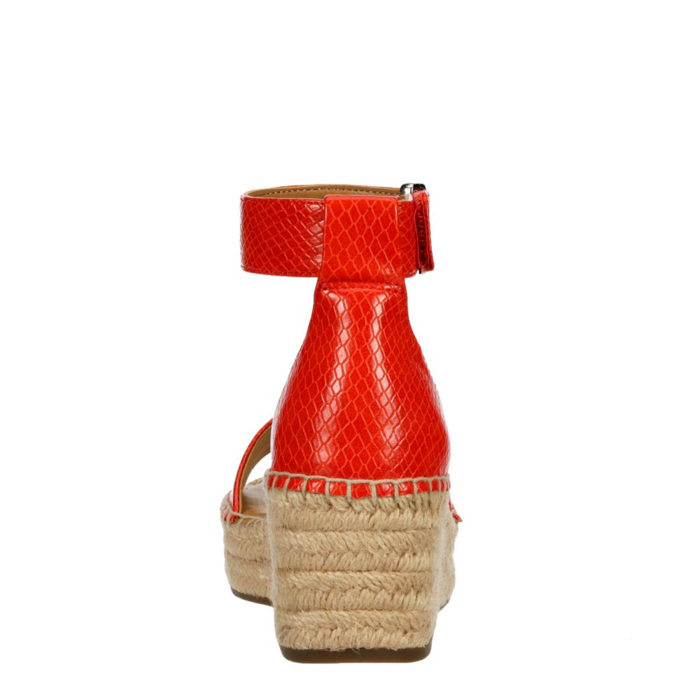 franco sarto pela sandal