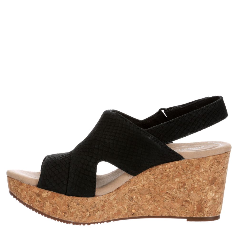 CLARKS Womens Annadel Sky Wedge Sandal - BLACK